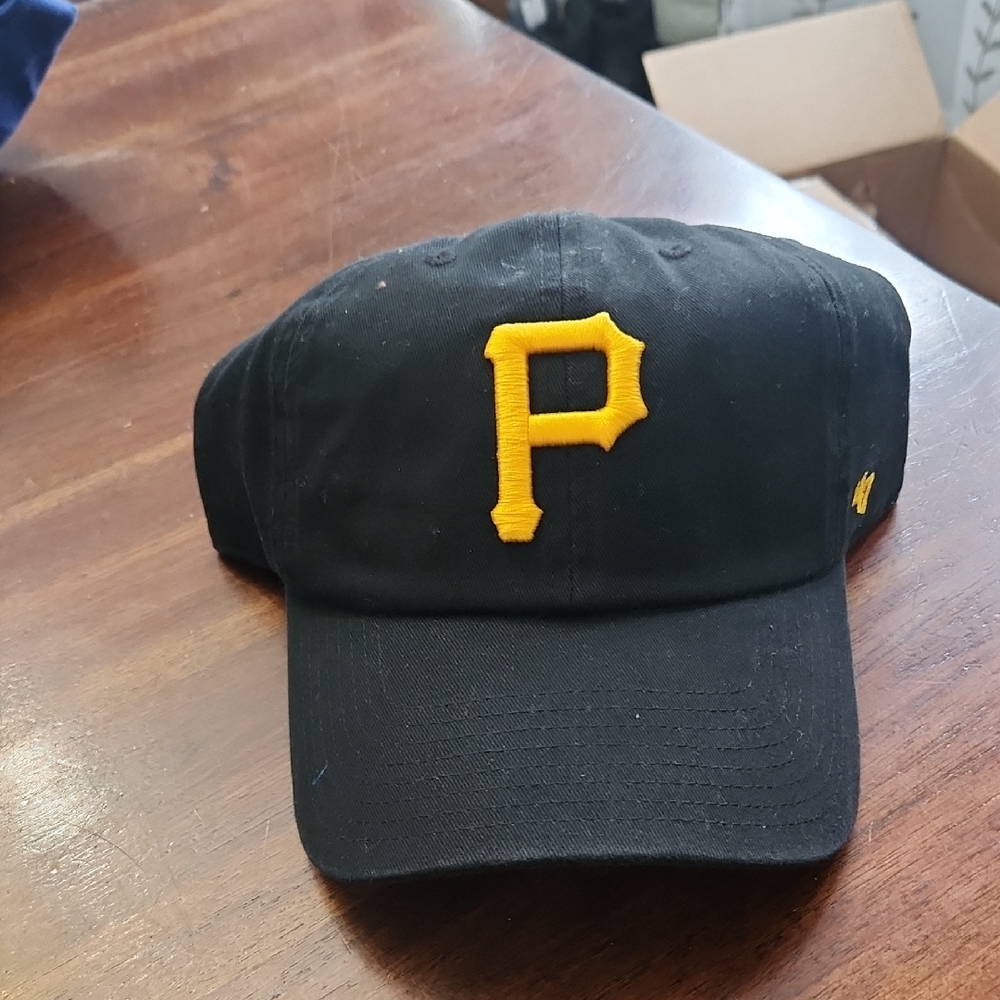 Pittsburgh Pirates Hat